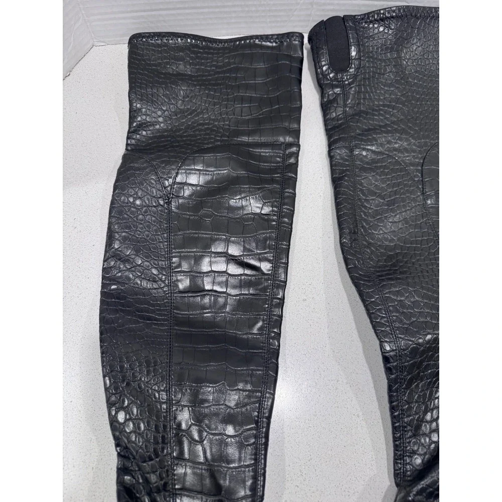 Marc Fisher Lalena 2‎ Black Boots Block Heel Knee High Croc Embossed 6.5M